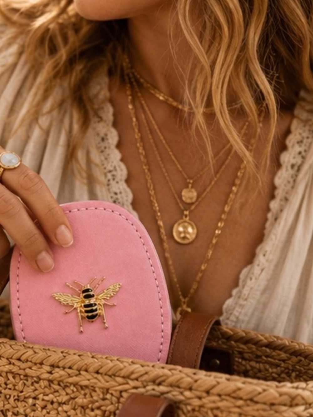 Linen Bee Compact Mirror - Pink